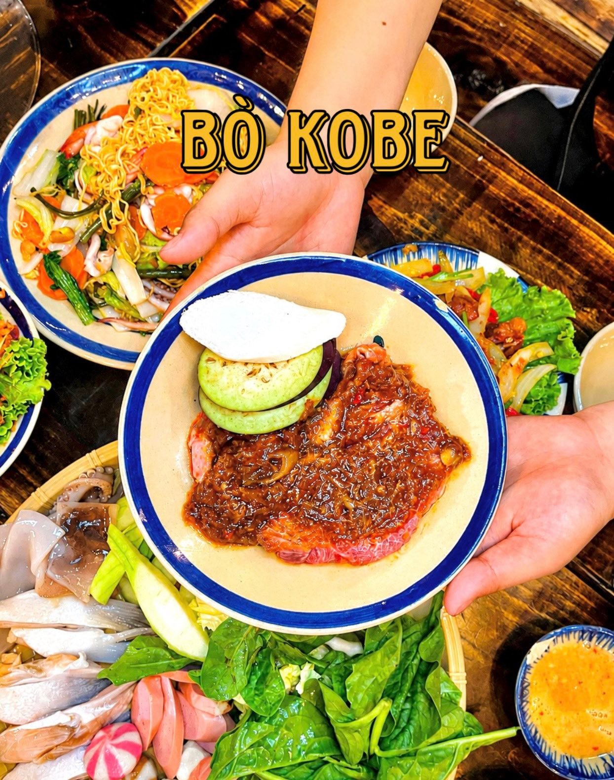 Bò Kobe nướng sốt tiêu đen cay nồng tại Trạm Nướng Bất Ổn